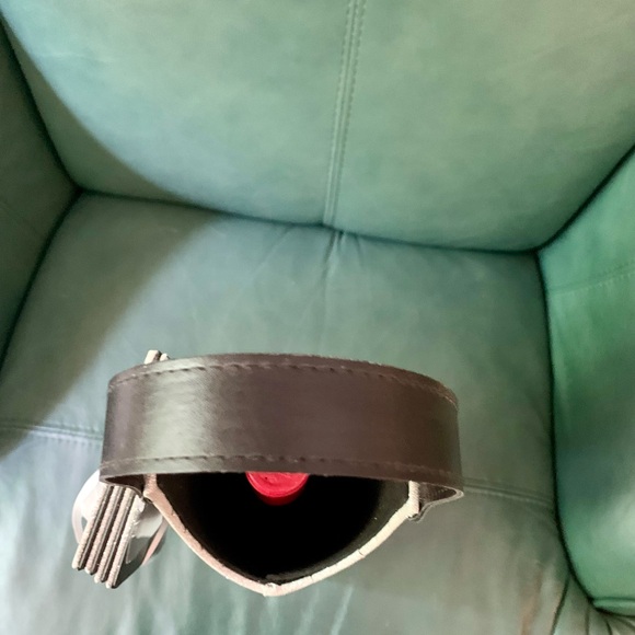 Wine Bottle Holder with 4 matching coasters - Picture 4 of 5